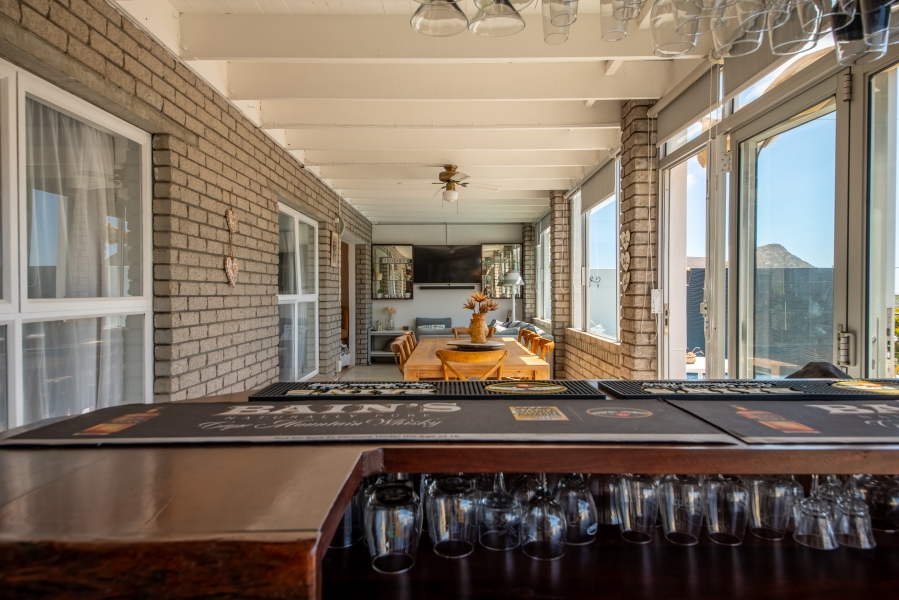 4 Bedroom Property for Sale in Pringle Bay Western Cape